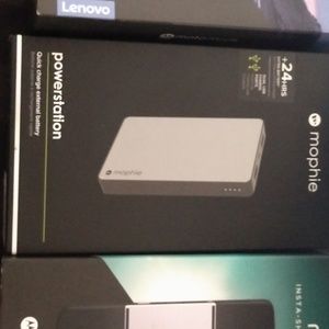 Verizon Moto power station